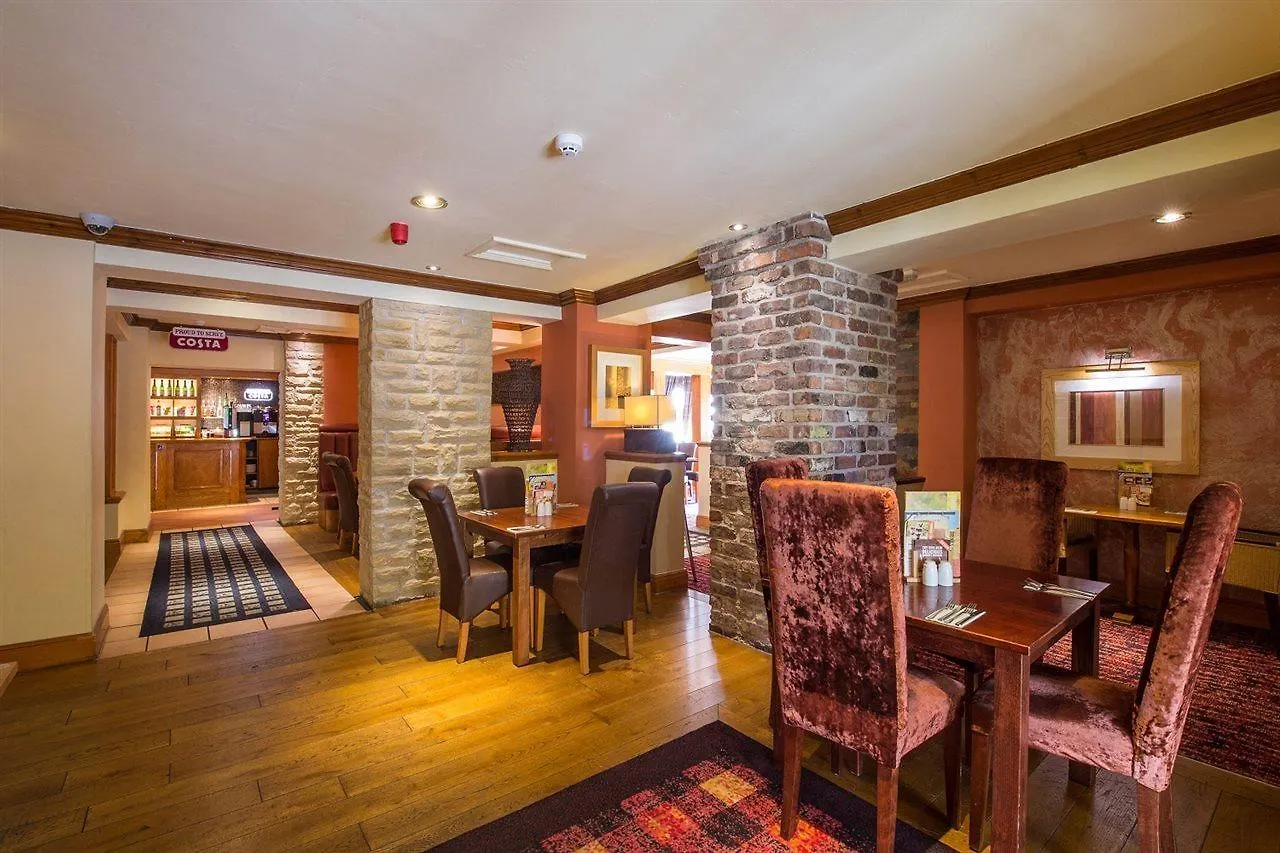 Отель Premier Inn Bournemouth East